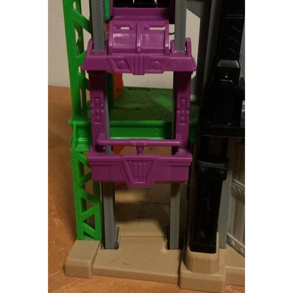 IMAGINEX DC Batman Bat Cave Play House Fisher Price Large Interactive Toy‎ Set